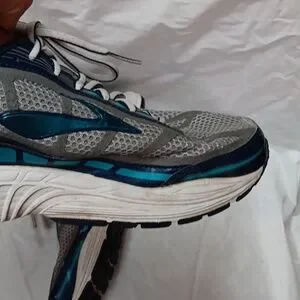 Brooks Men\'s Dyad Athletic Shoes in Gray and Blue Size 10 Preowned Brooks | Shoes | Brooks Mens Dyad Athletic Shoes In Gray And  main image 2